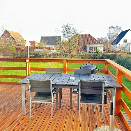 Appartamento Basement In *